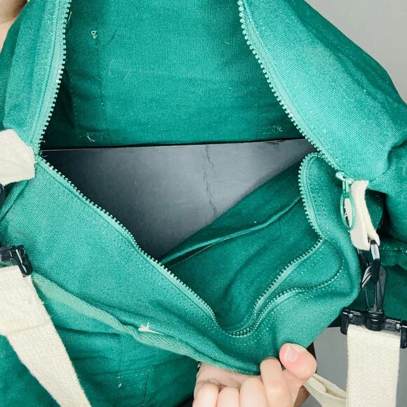 Vintage 90s CANADA DRY Green Buckle Front Shoulder Strap Duffle Messenger Bag - Picture 4 of 13